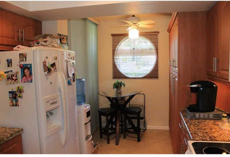 The Waterways Aventura, FL 33180 - Photo 6 of 24