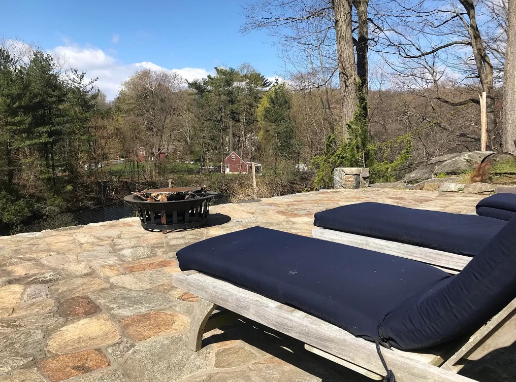 2 Old Stone Bridge Road Cos Cob, CT 06807 - Photo 31 of 48