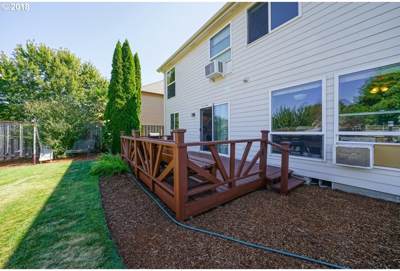 1275 Independence Avenue Woodburn, OR 97071 - Photo 31 of 32