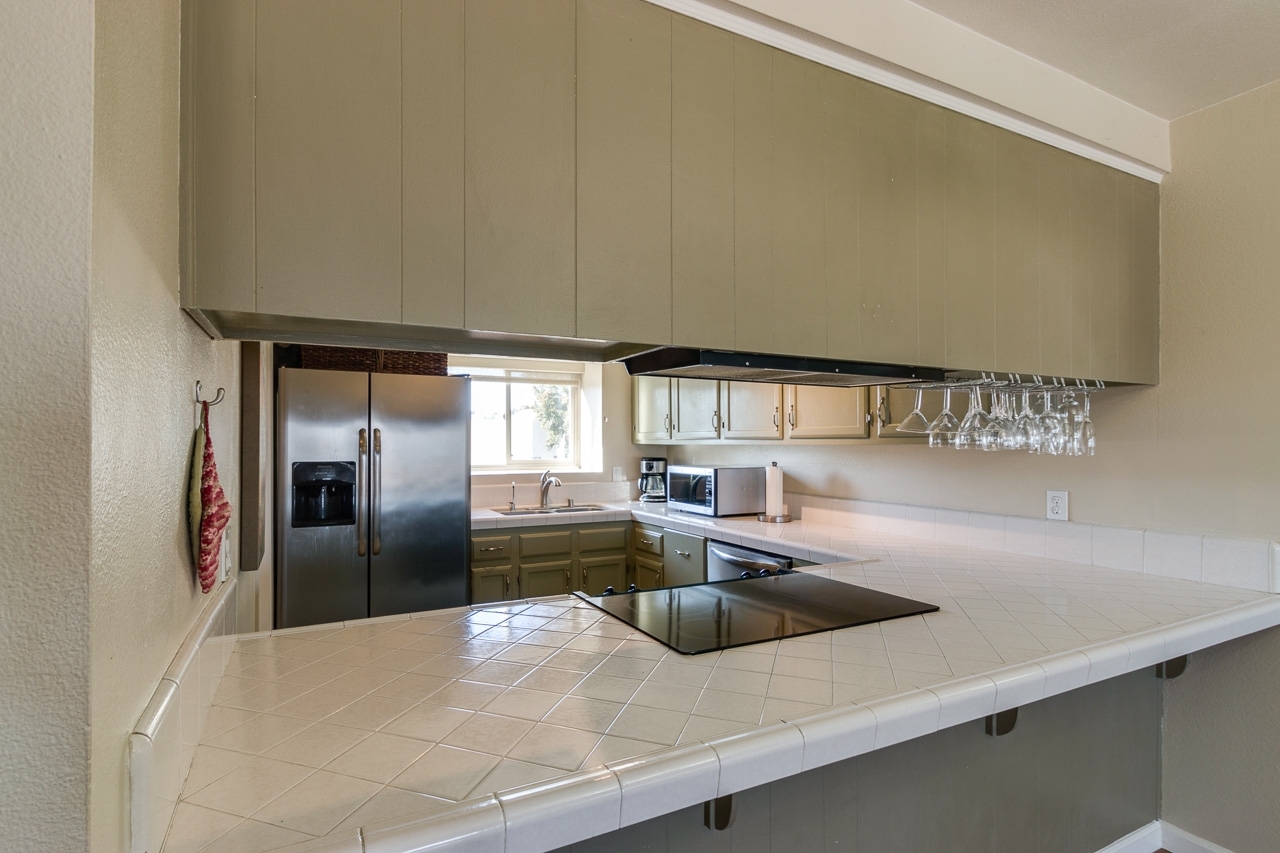 6385 Rancho Mission Road, Unit 2 San Diego, CA 92108 - Photo 4 of 19
