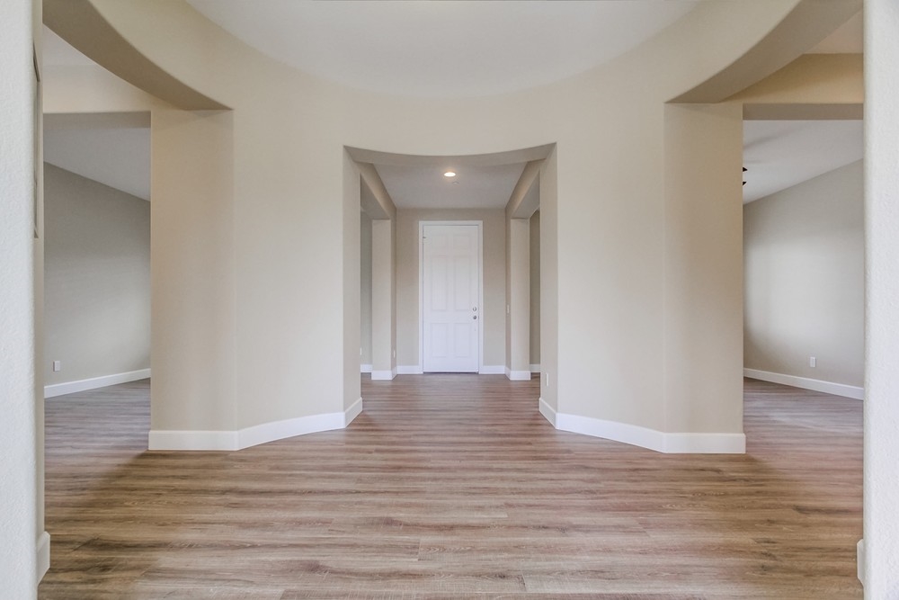 10027 Silva Road El Cajon, CA 92021 - Photo 8 of 25 Gallery Image 8