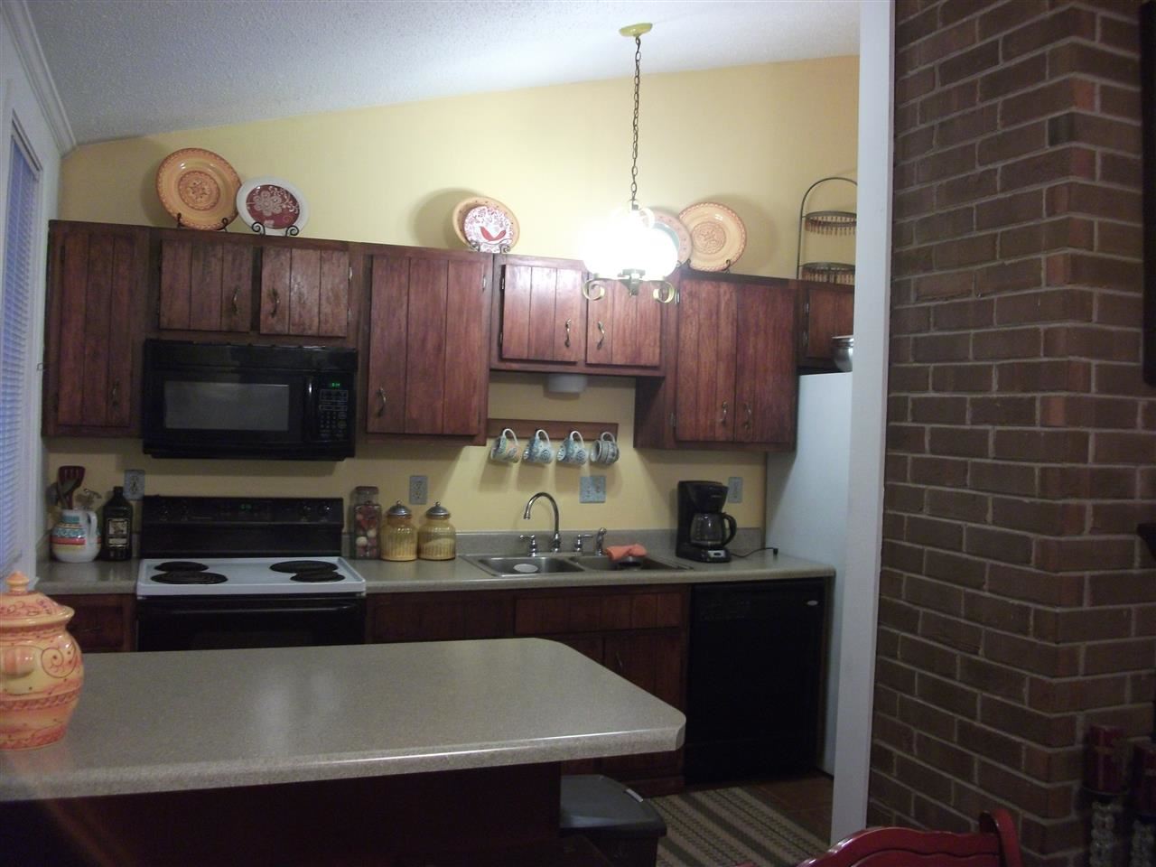 6094 Raintree Drive Memphis, TN 38115 - Photo 9 of 25 Gallery Image 9