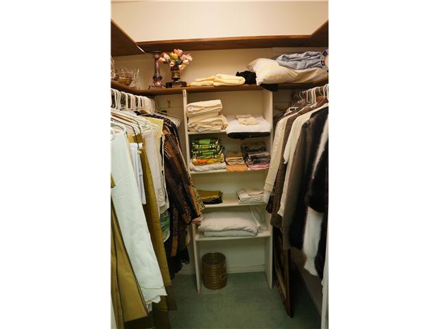 5710 North Angela Road Memphis, TN 38120 - Photo 14 of 22 Spacious closet in Master is across from a vanity area and dressing room.