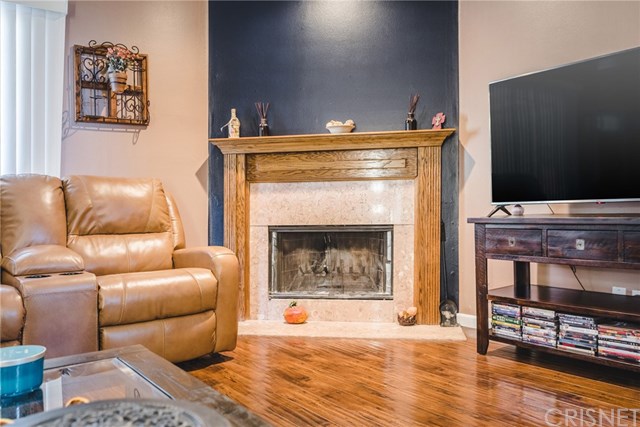 17037 Lassen Street Northridge, CA 91325 - Photo 10 of 37