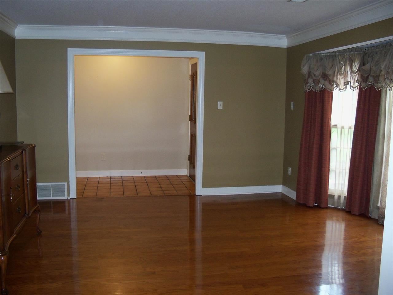5436 Crumpler Road Memphis, TN 38141 - Photo 3 of 25 Gallery Image 3