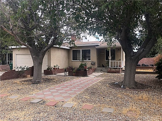 44340 Foxton Avenue Lancaster, CA 93535 - Photo 2 of 7