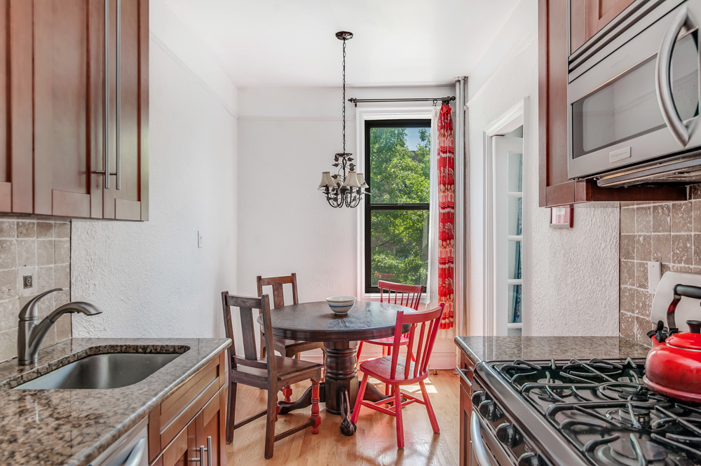 135 Prospect Park Southwest, Unit B10 Brooklyn, NY 11218 - Photo 3 of 14