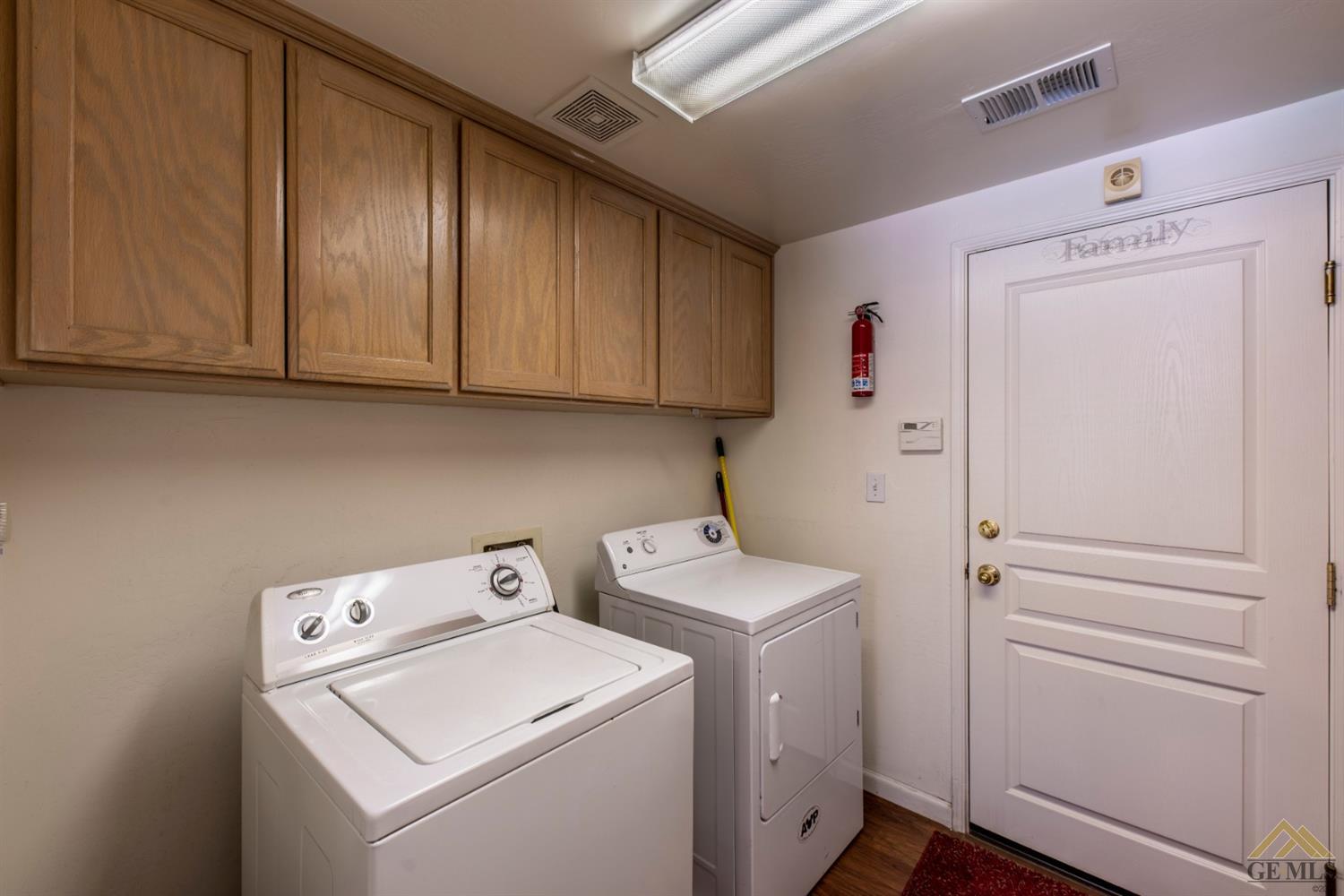 11410 Reagan Road Bakersfield, CA 93312 - Photo 34 of 40 Gallery Image 34