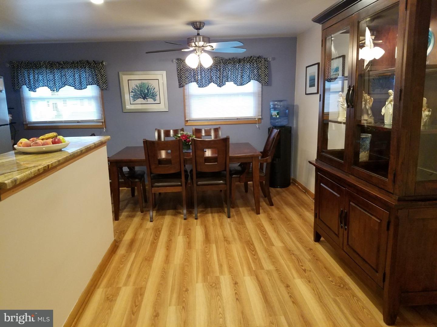 2827 Chase Road Philadelphia, PA 19152 - Photo 10 of 25 Gallery Image 10