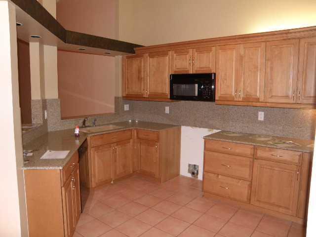 9237 Vineland Court, Unit B Boca Raton, FL 33496 - Photo 3 of 11 Gallery Image 3