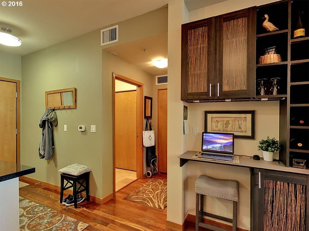 2335 Northwest Raleigh Street, Unit 119 Portland, OR 97210 - Photo 10 of 16 Gallery Image 10