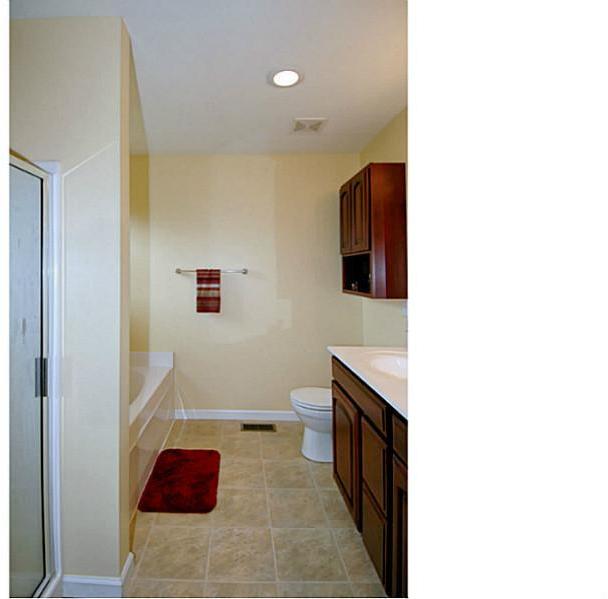 127 Walnut Drive McKees Rocks, PA 15136 - Photo 13 of 25 Gallery Image 13