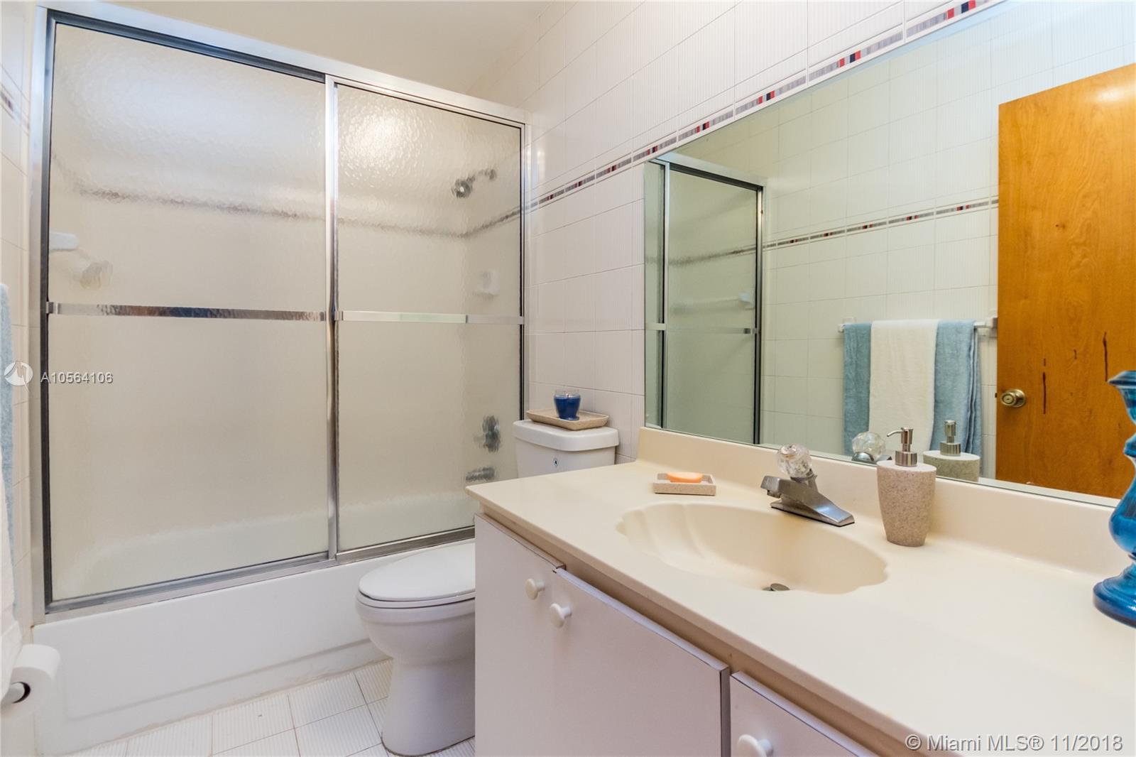 7807 Southwest 119th Road Miami, FL 33183 - Photo 33 of 47