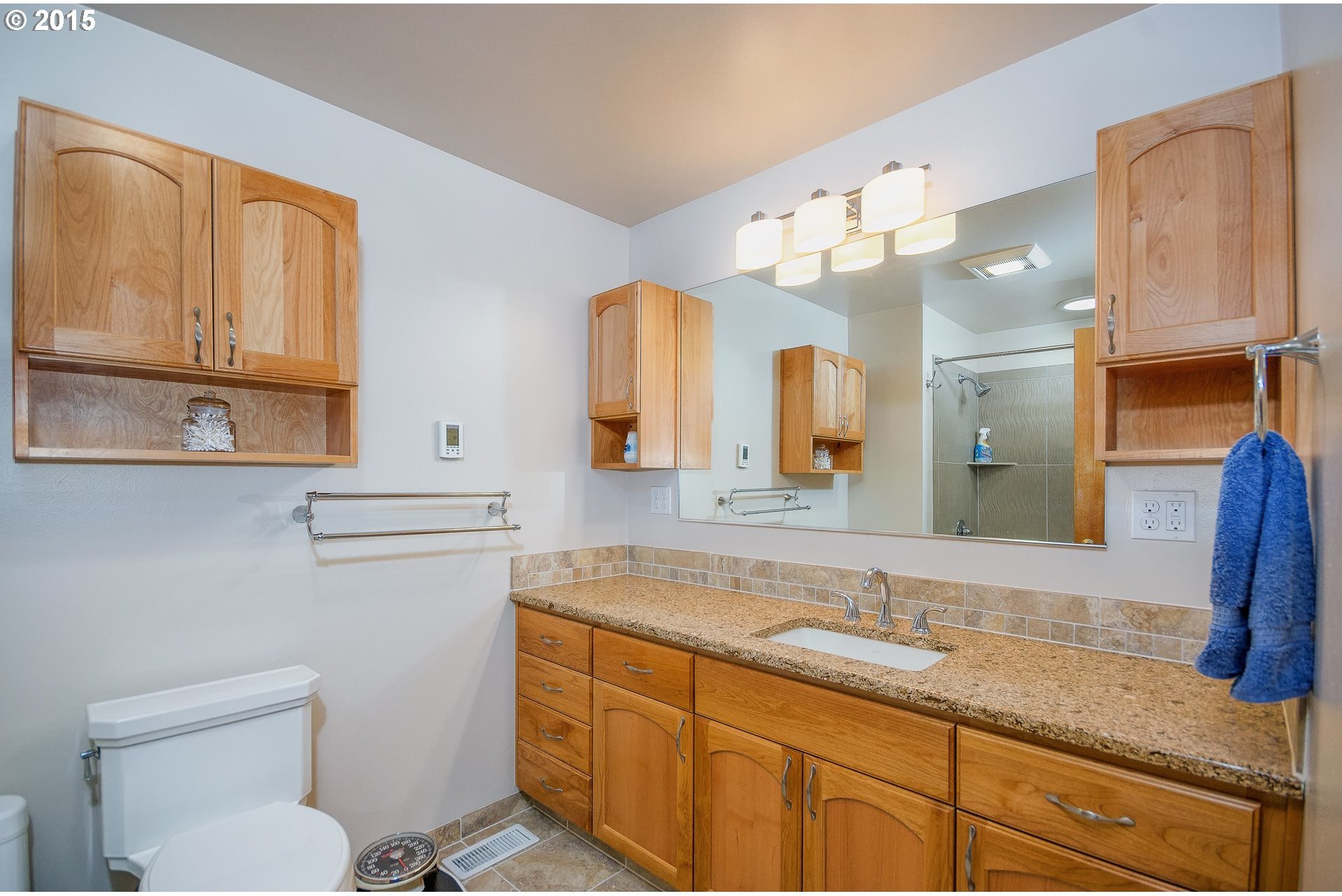 11620 Southwest Lancaster Road Portland, OR 97219 - Photo 14 of 21