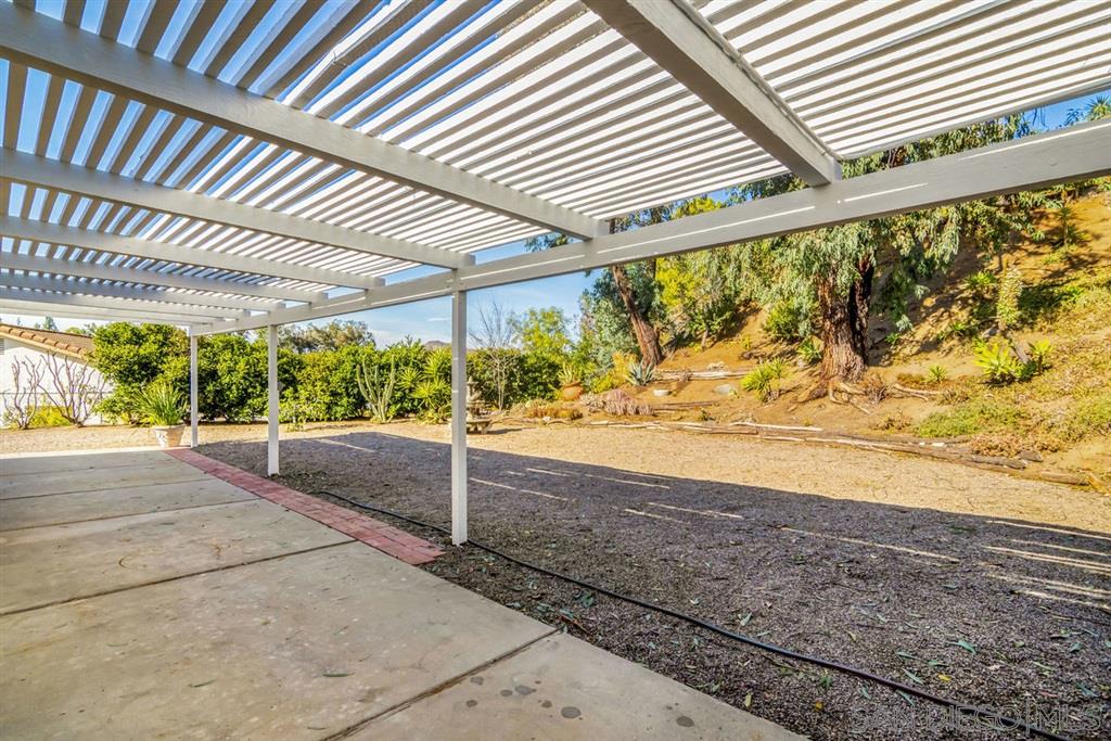 18027 Cotorro Road San Diego, CA 92128 - Photo 25 of 25