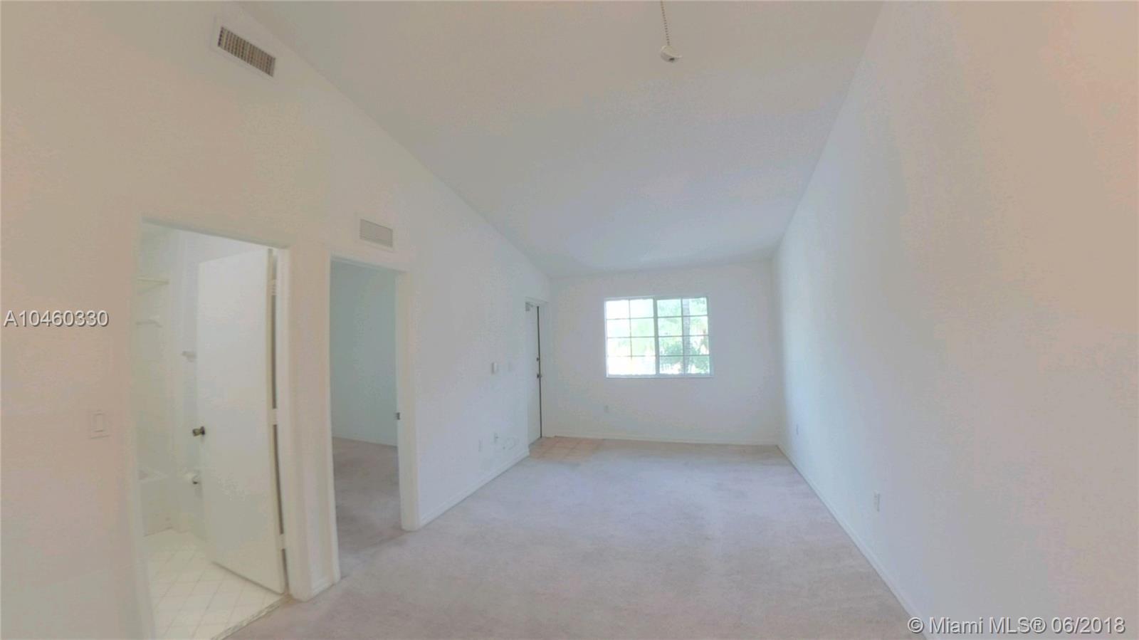 935 Northeast 34th Avenue, Unit 202 Homestead, FL 33033 - Photo 5 of 22