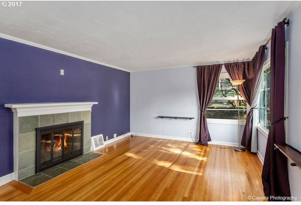 3019 Southwest Flower Terrace Portland, OR 97239 - Photo 2 of 20 Gallery Image 2