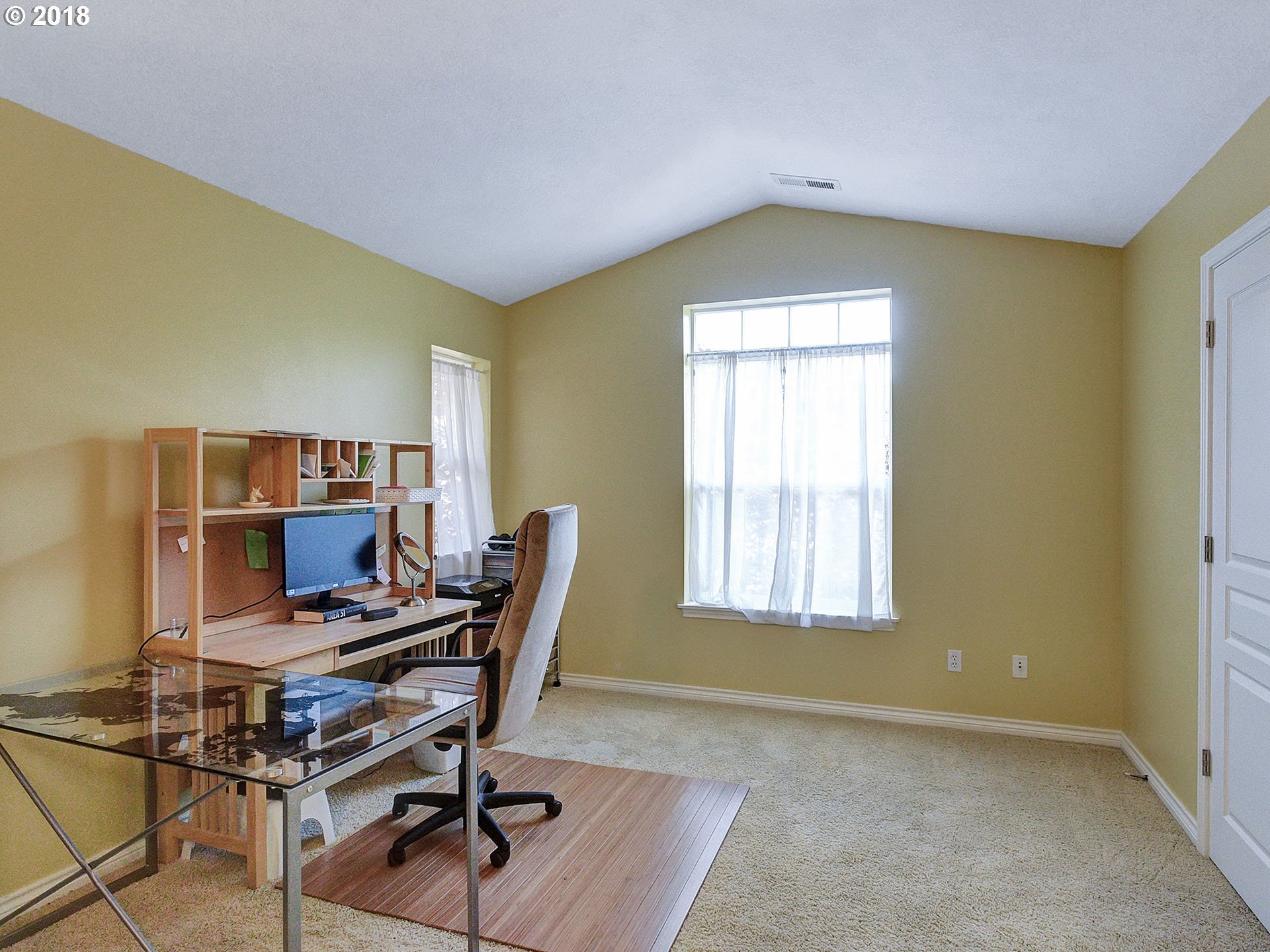 8416 Southwest Oleson Road Portland, OR 97223 - Photo 14 of 19 Gallery Image 14