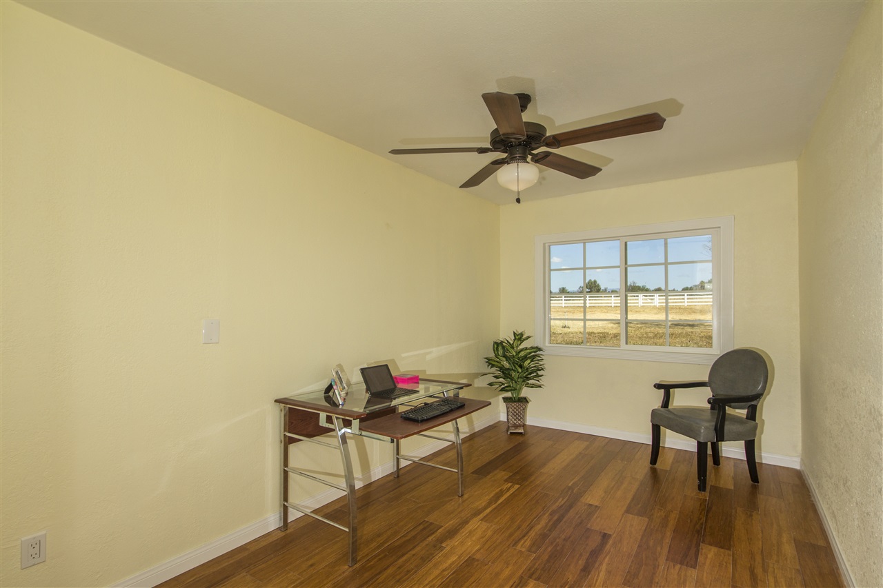 1656 Keyes Road Ramona, CA 92065 - Photo 9 of 25 OFFICE