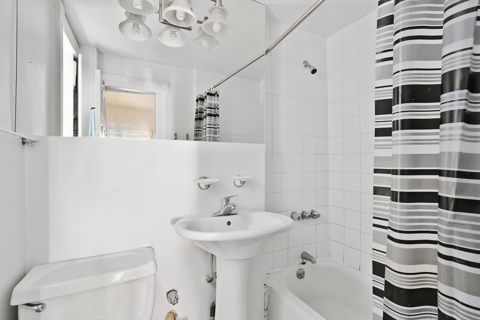 175 Bleecker Street, Unit 9 Manhattan, NY 10012 - Photo 4 of 5