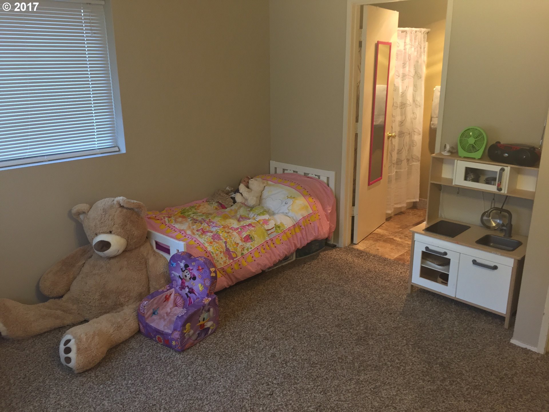3734 Bell Road Northeast Salem, OR 97301 - Photo 15 of 21 Gallery Image 15