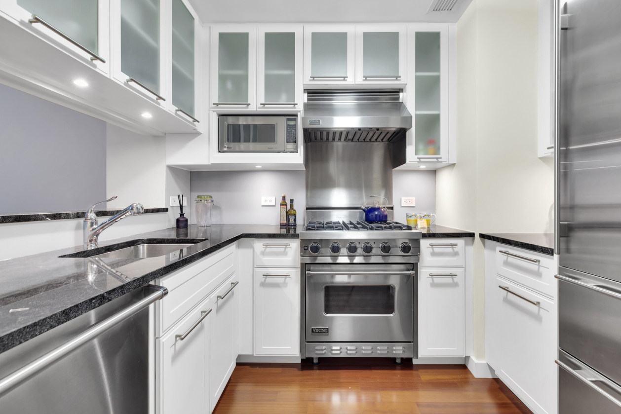 45 Park Avenue, Unit 1205 Manhattan, NY 10016 - Photo 2 of 6