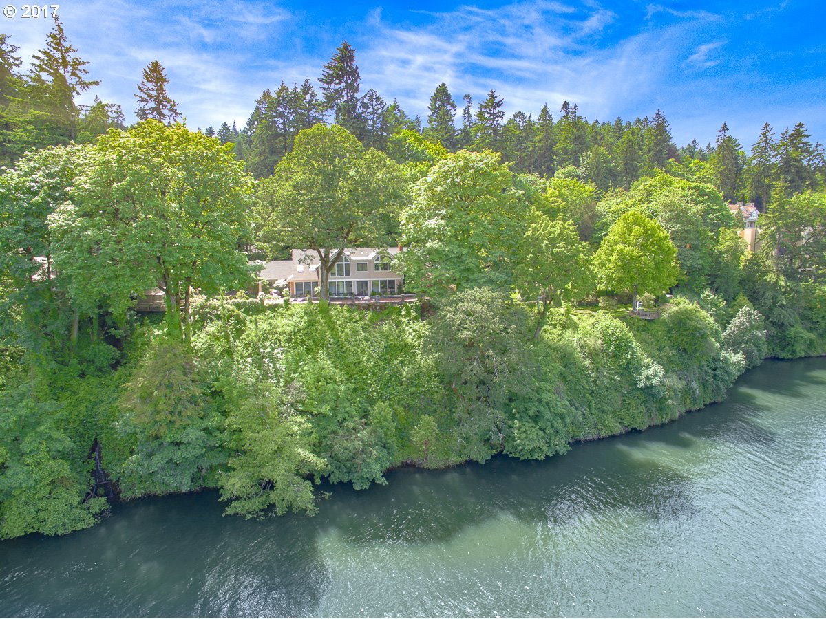 11100 Southwest Riverwood Road Portland, OR 97219 - Photo 29 of 30 Gallery Image 29