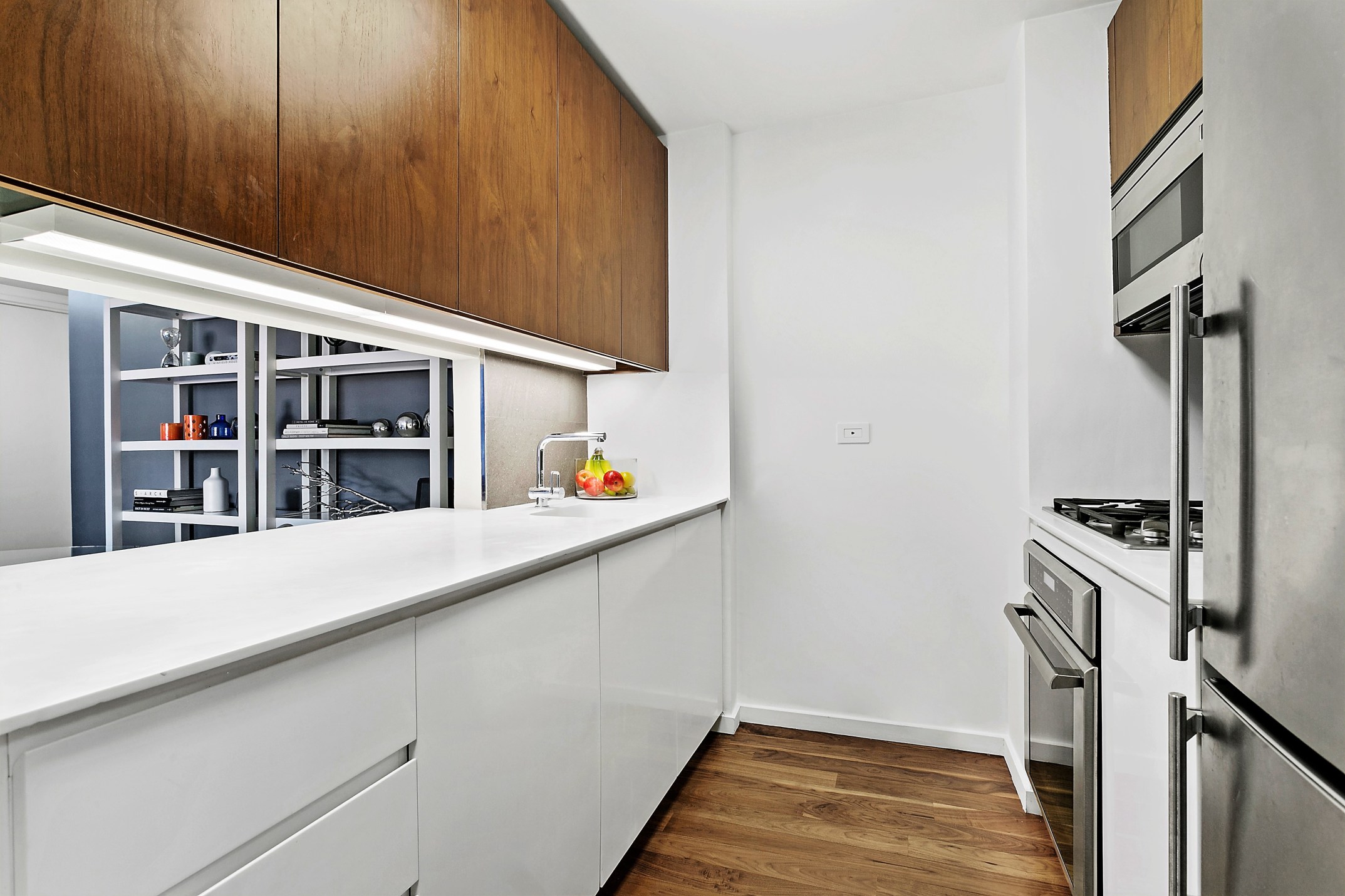 515 East 72nd Street, Unit 11C Manhattan, NY 10021 - Photo 2 of 18