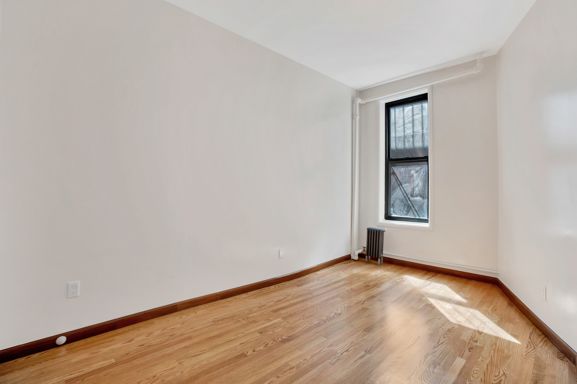 2395 Frederick Douglass Boulevard, Unit 15 Manhattan, NY 10027 - Photo 2 of 6