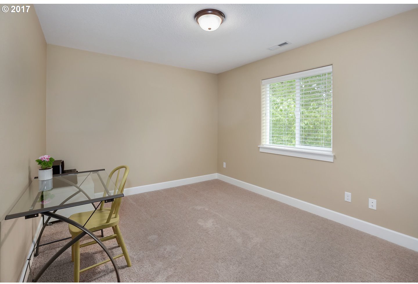 1043 Northeast Faloma Road Portland, OR 97211 - Photo 24 of 32 Gallery Image 24