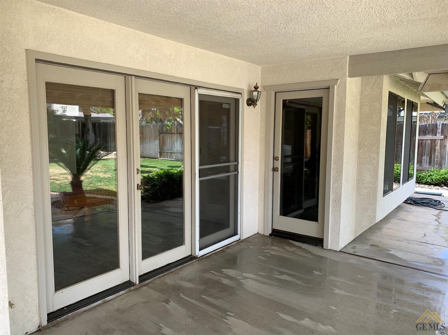 9600 Ridge Oak Drive Bakersfield, CA 93311 - Photo 37 of 40