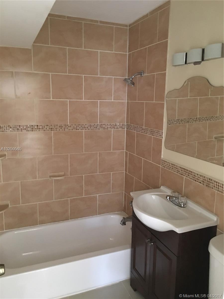 6824 Southwest 5th Street Pembroke Pines, FL 33023 - Photo 14 of 14