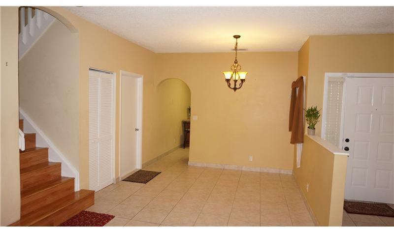 Silver Lakes Pembroke Pines, FL 33029 - Photo 4 of 19