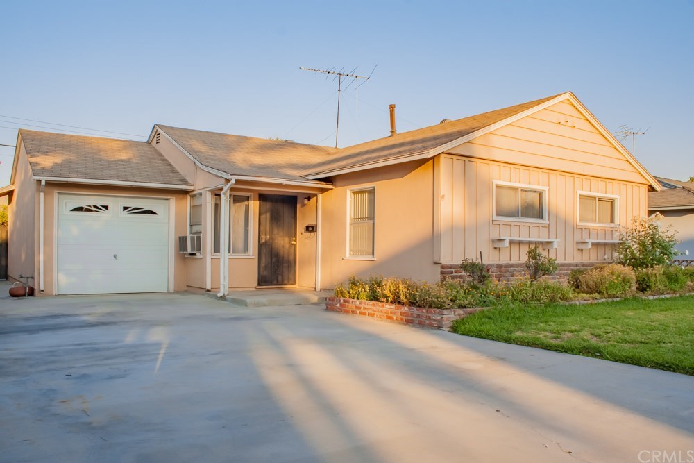 10620 Gridley Road Santa Fe Springs, CA 90670 - Photo 1 of 1