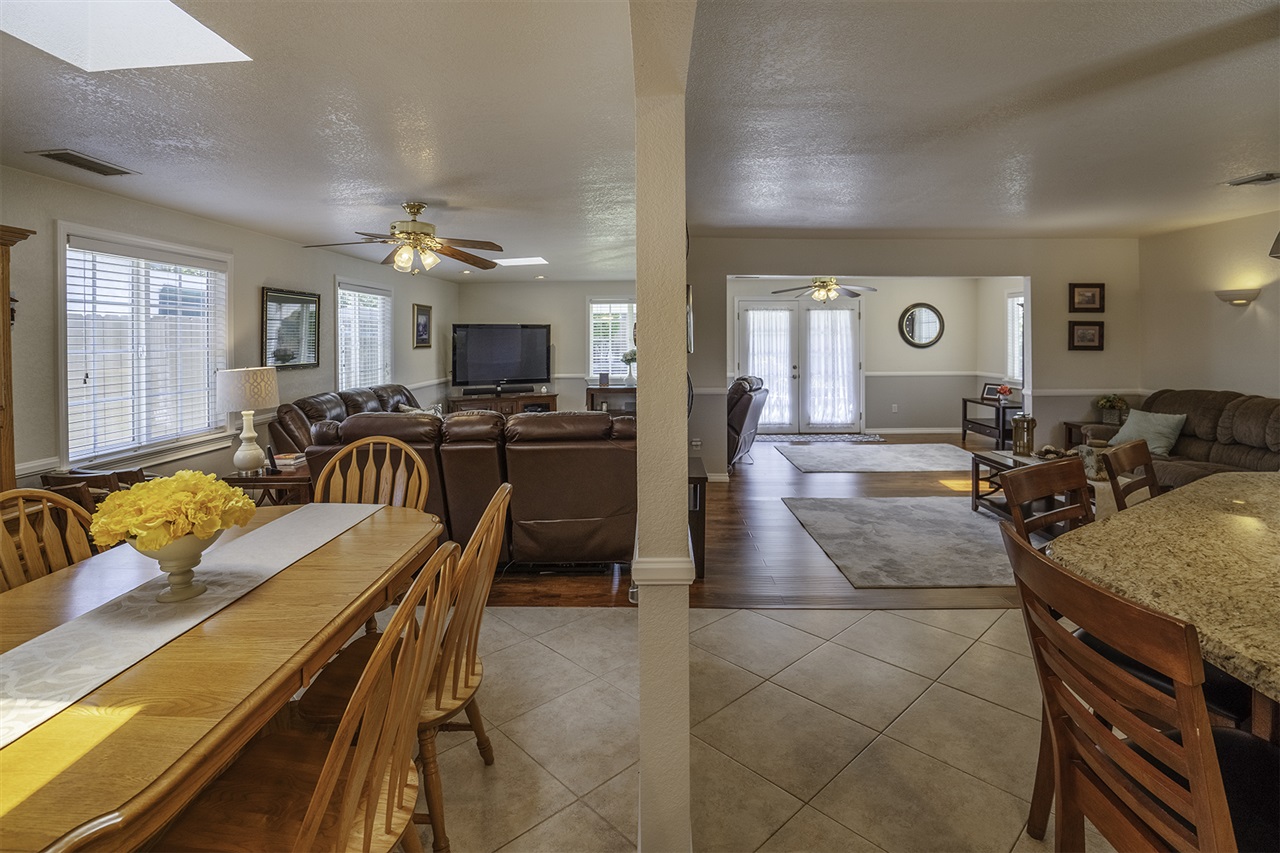 8640 Big Rock Road Santee, CA 92071 - Photo 11 of 25 Gallery Image 11