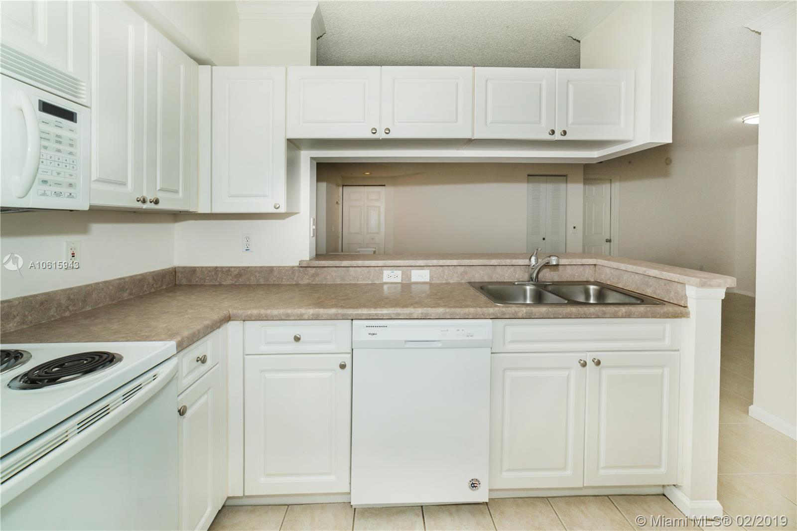 17100 North Bay Road, Unit 1514 Sunny Isles Beach, FL 33160 - Photo 21 of 38