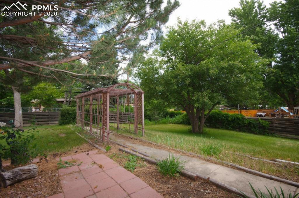 1414 Prairie Road Colorado Springs, CO 80909 - Photo 23 of 24