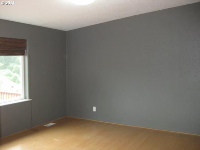 2299 China Garden Road Kalama, WA 98625 - Photo 4 of 16 Gallery Image 4