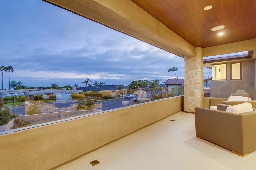 5552 Via Callado La Jolla, CA 92037 - Photo 12 of 25