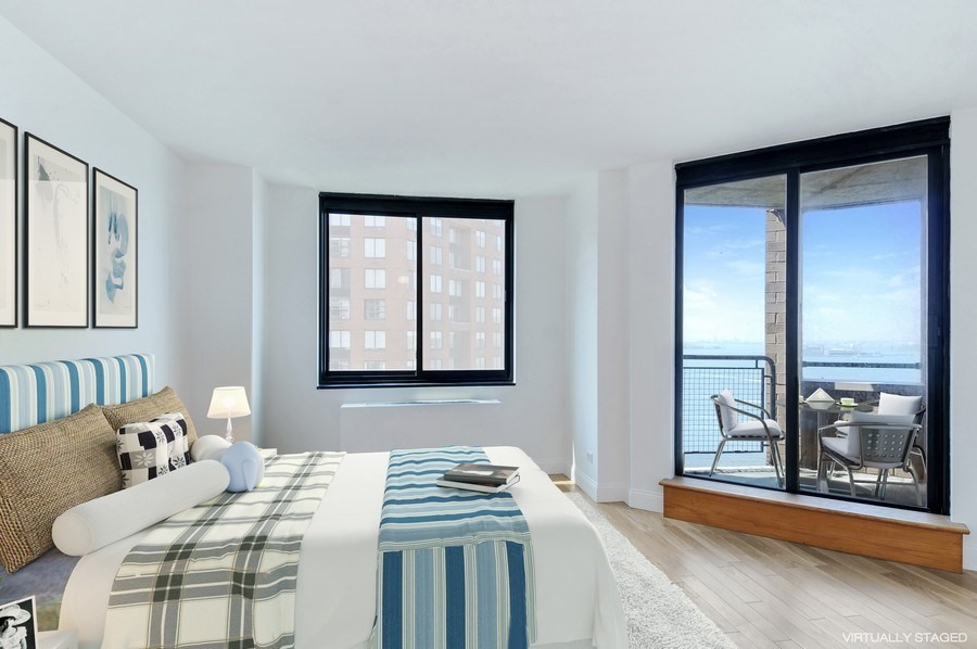 377 Rector Place, Unit 21F Manhattan, NY 10280 - Photo 3 of 8