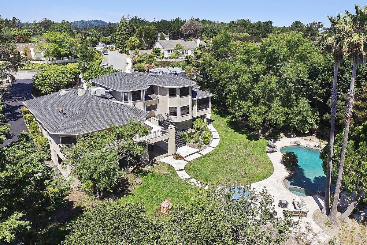 760 Darrell Road Hillsborough, CA 94010 - Photo 94 of 98