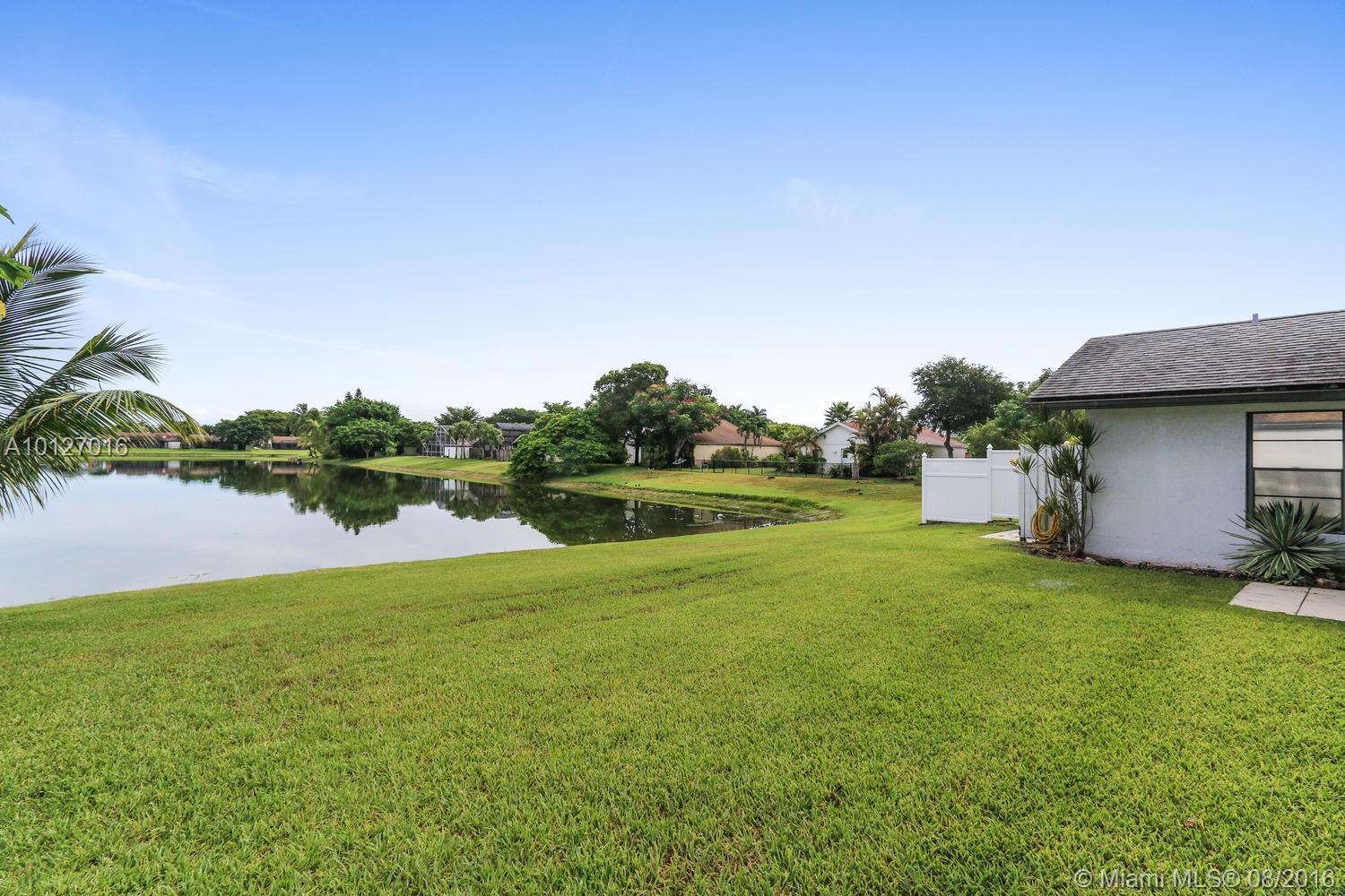11471 Whisper Sound Drive Boca Raton, FL 33428 - Photo 19 of 21