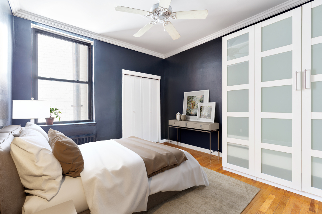 308 East 73rd Street, Unit 4B Manhattan, NY 10021 - Photo 3 of 6