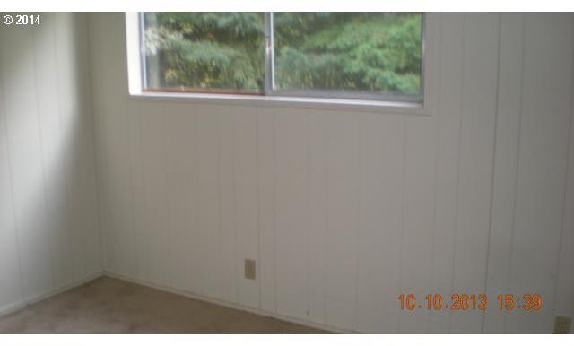 24025 Southwest Middleton Road Sherwood, OR 97140 - Photo 9 of 11