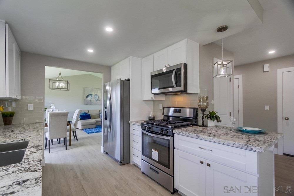 1665 Plaza Crest Ridge Road San Diego, CA 92114 - Photo 12 of 24