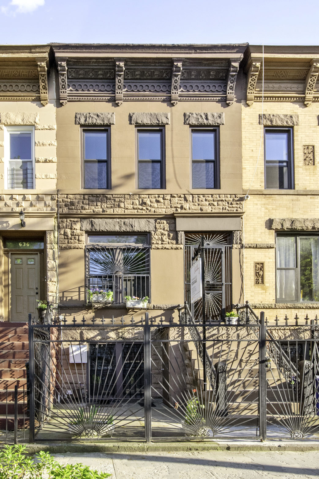 634 Monroe Street Brooklyn, NY 11221 - Photo 2 of 18