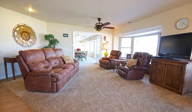 38720 Highway 41 Oakhurst, CA 93644 - Photo 16 of 35