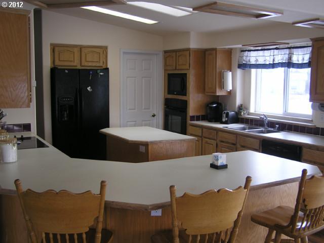 80305 Canal Road Hermiston, OR 97838 - Photo 4 of 16
