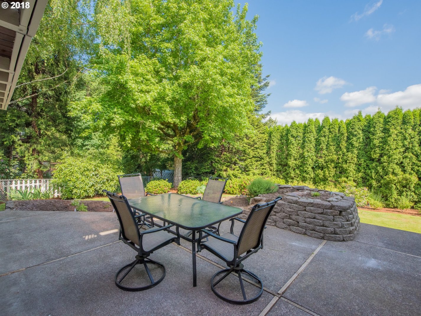 4515 Southwest Cameron Road Portland, OR 97221 - Photo 28 of 30 Gallery Image 28