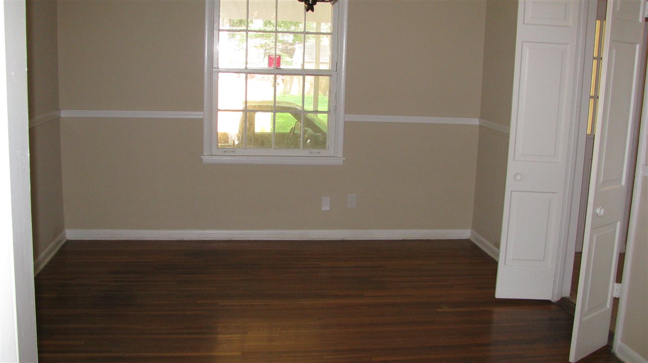 1517 Old Hickory Road Memphis, TN 38116 - Photo 5 of 21 Gallery Image 5